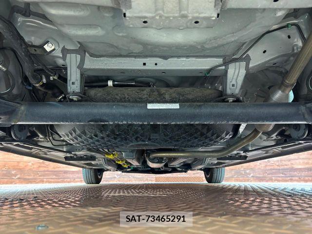 Toyota ROOMY 2023-07 7359620-18
