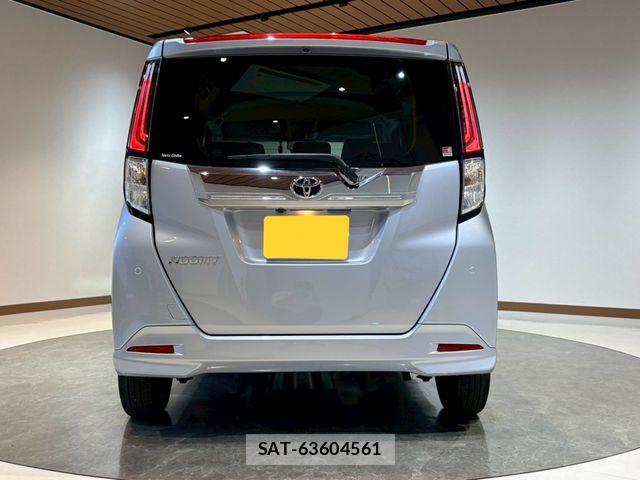 Toyota ROOMY 2021-04 7359618-2
