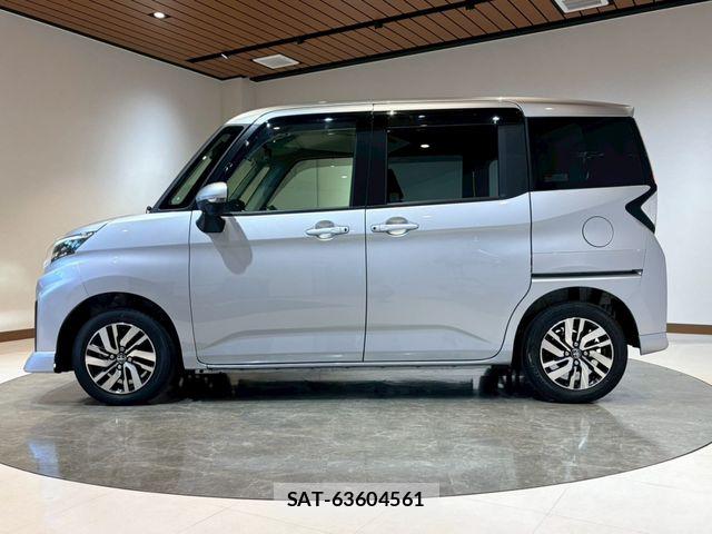 Toyota ROOMY 2021-04 7359618-4
