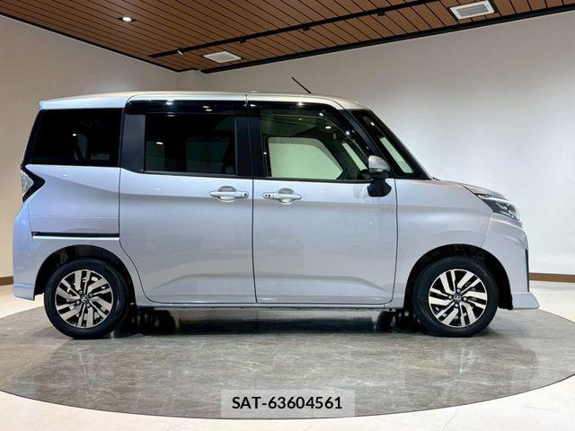 Toyota ROOMY 2021-04 7359618-5