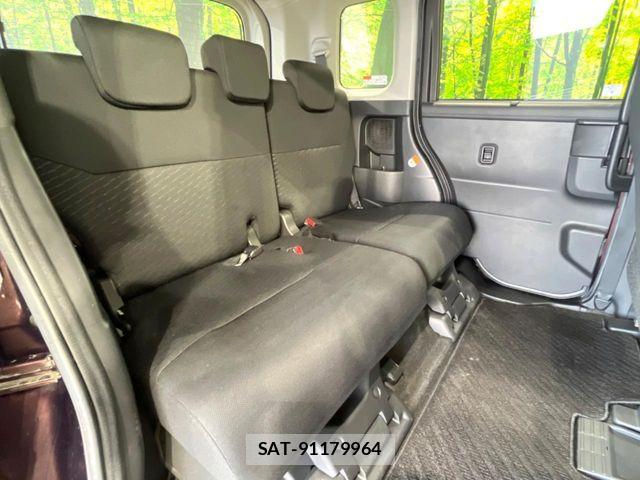 Toyota ROOMY 2016-12 7359647-8