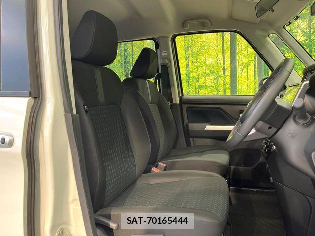 Toyota ROOMY 2022-08 7359621-7