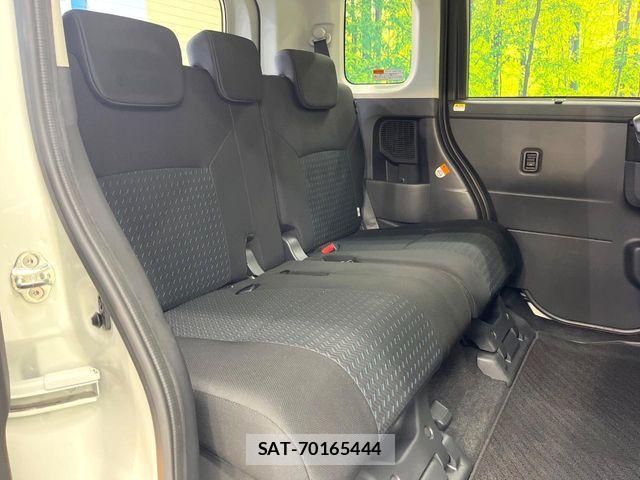 Toyota ROOMY 2022-08 7359621-8