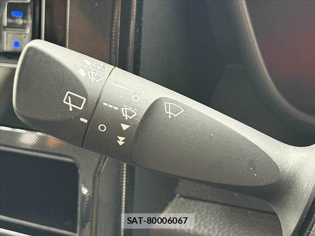 Toyota ROOMY 2023-12 7359637-22