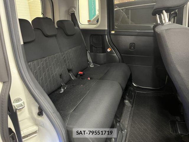 Toyota ROOMY 2019-04 7359633-4