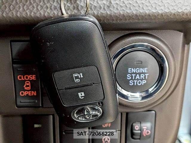 Toyota ROOMY 2024-09 7359628-11