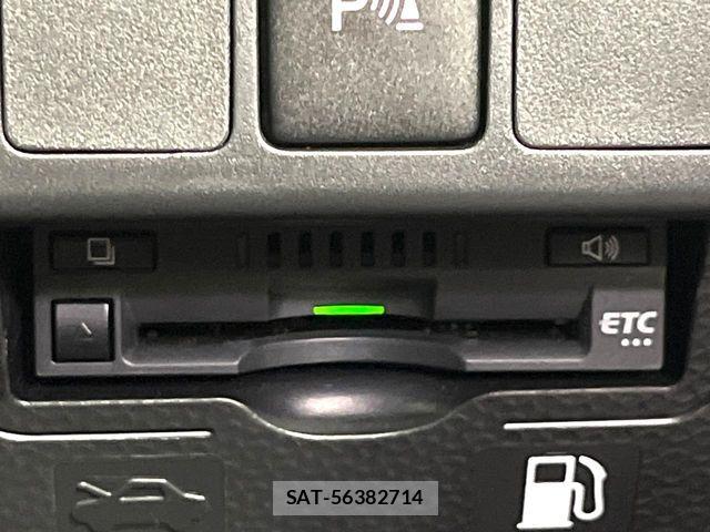 Toyota ROOMY 2022-03 7359619-6
