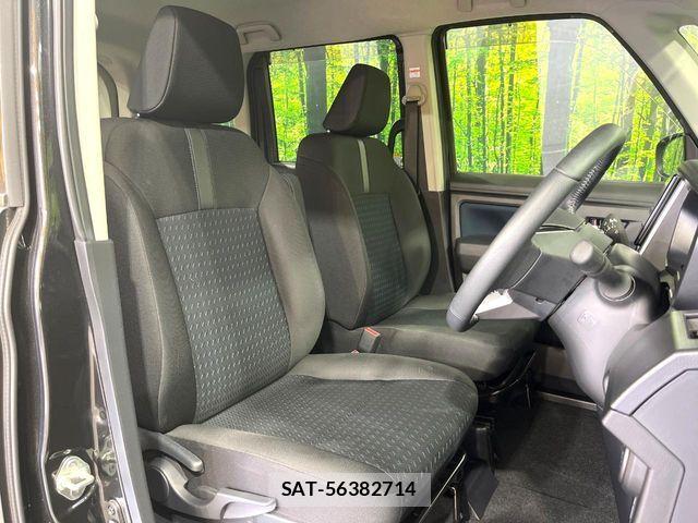Toyota ROOMY 2022-03 7359619-7