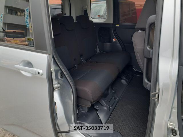 Toyota ROOMY 2021-07 7359636-17