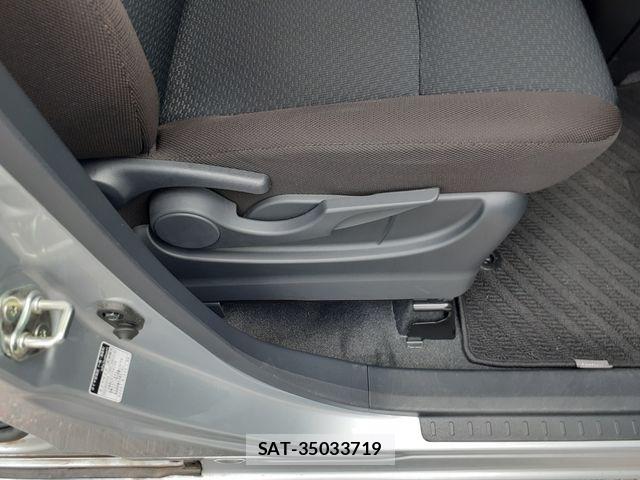 Toyota ROOMY 2021-07 7359636-25