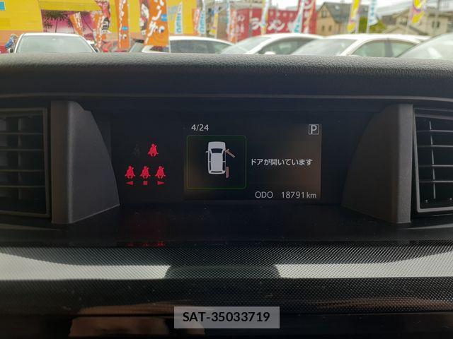 Toyota ROOMY 2021-07 7359636-29