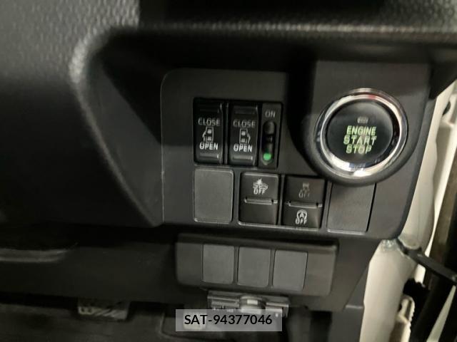 Toyota ROOMY 2017-08 7359651-13