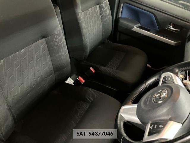 Toyota ROOMY 2017-08 7359651-17
