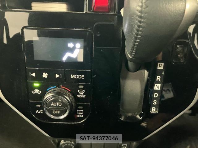 Toyota ROOMY 2017-08 7359651-24