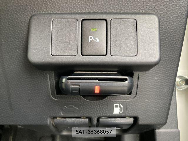 Toyota ROOMY 2021-05 7359644-23
