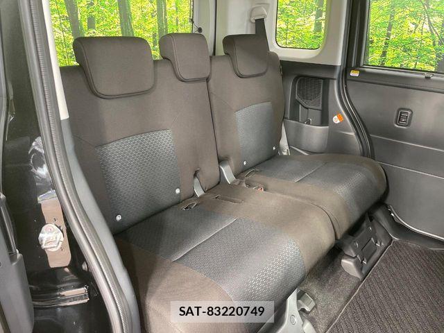 Toyota ROOMY 2023-12 7393890-8