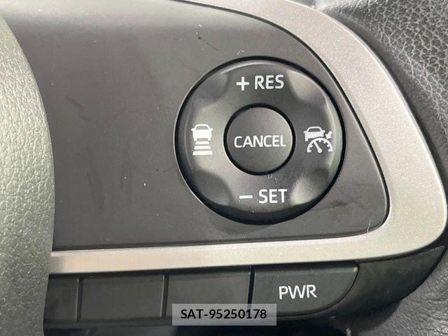 Toyota ROOMY 2022-08 7393877-5