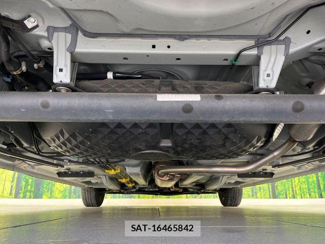 Toyota ROOMY 2023-07 7393897-17