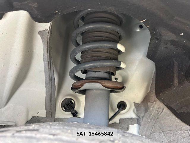 Toyota ROOMY 2023-07 7393897-18
