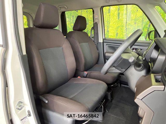 Toyota ROOMY 2023-07 7393897-7