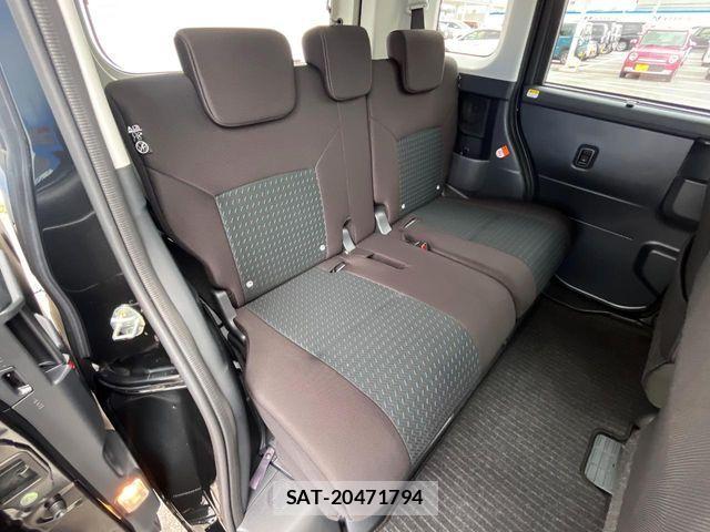 Toyota ROOMY 2025-06 7457348-9