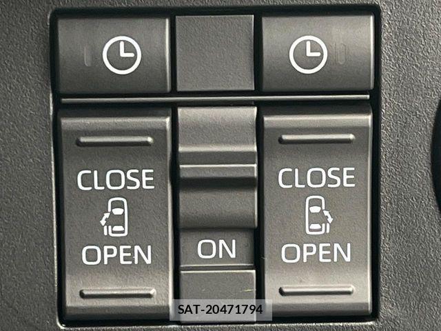 Toyota ROOMY 2025-06 7457348-4