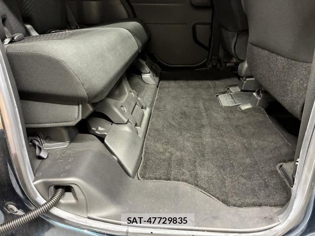Toyota ROOMY 2020-08 7457397-15