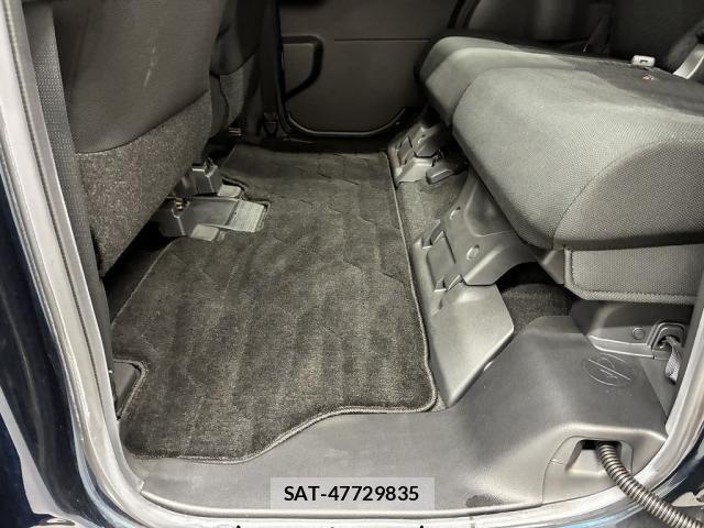Toyota ROOMY 2020-08 7457397-21
