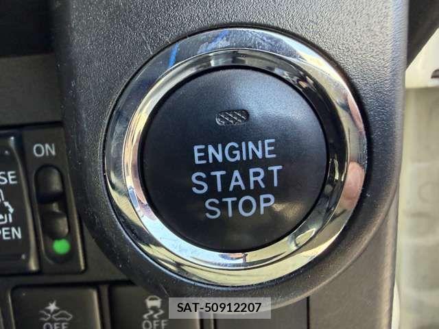 Toyota ROOMY 2017-11 7457407-6