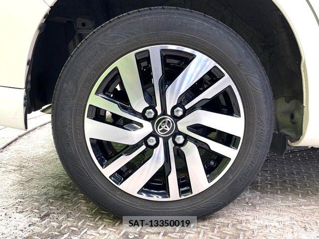 Toyota ROOMY 2023-01 7457359-12