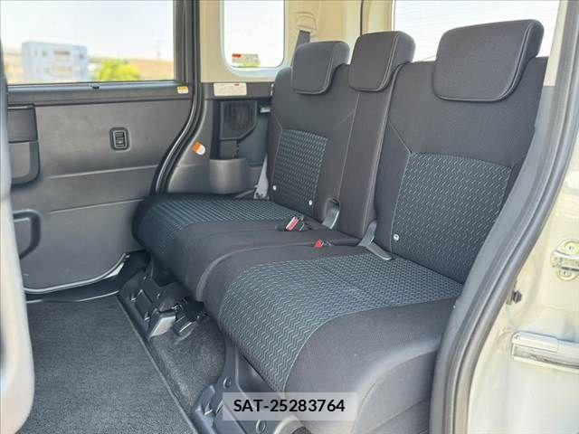 Toyota ROOMY 2023-06 7457362-17
