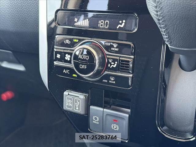 Toyota ROOMY 2023-06 7457362-21