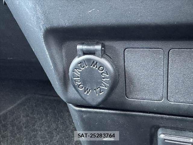 Toyota ROOMY 2023-06 7457362-25