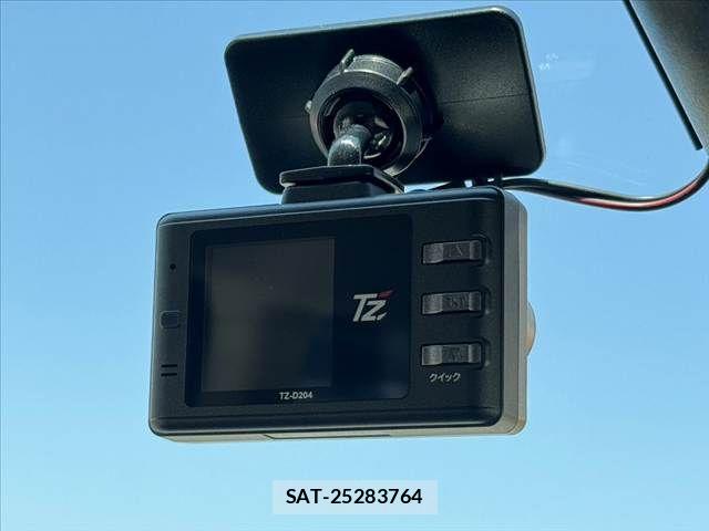 Toyota ROOMY 2023-06 7457362-6