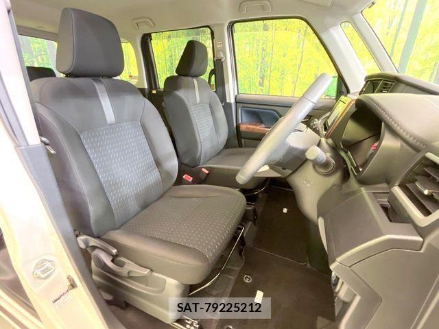 Toyota ROOMY 2022-06 7457377-7