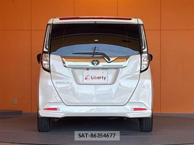 Toyota ROOMY 2021-08 7457394-12