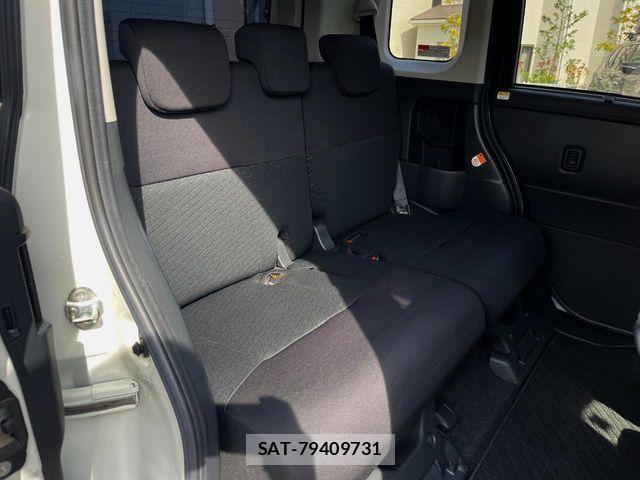 Toyota ROOMY 2017-11 7457398-9