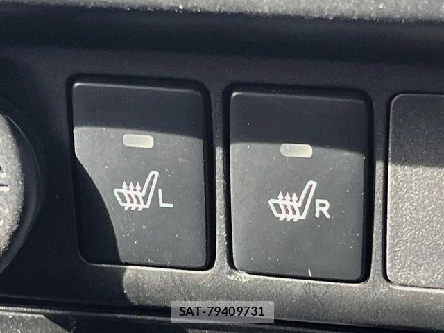 Toyota ROOMY 2017-11 7457398-5