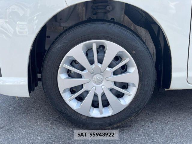 Toyota ROOMY 2019-06 7457399-9