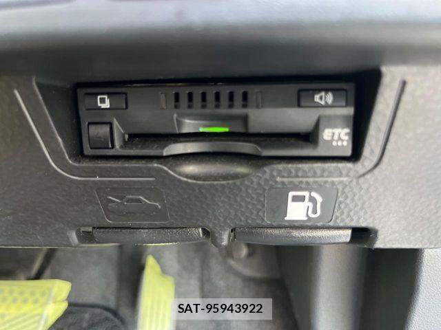 Toyota ROOMY 2019-06 7457399-5