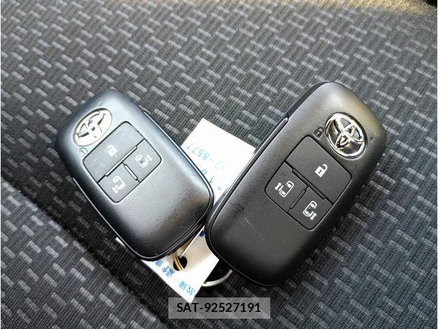 Toyota ROOMY 2022-11 7457404-15