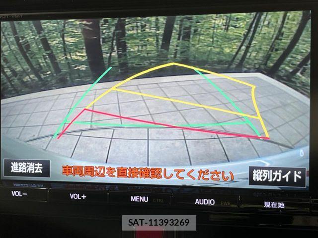 Toyota ROOMY 2018-05 7457389-3