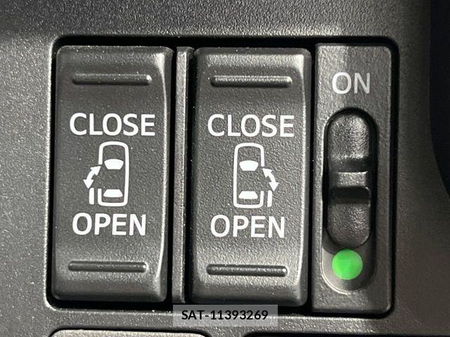 Toyota ROOMY 2018-05 7457389-4