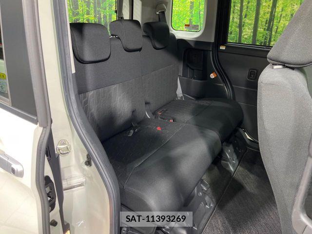 Toyota ROOMY 2018-05 7457389-8