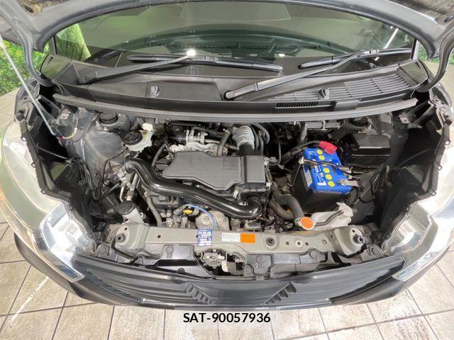 Toyota ROOMY 2020-01 7457393-17