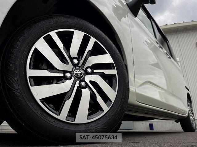 Toyota ROOMY 2022-08 7457368-12