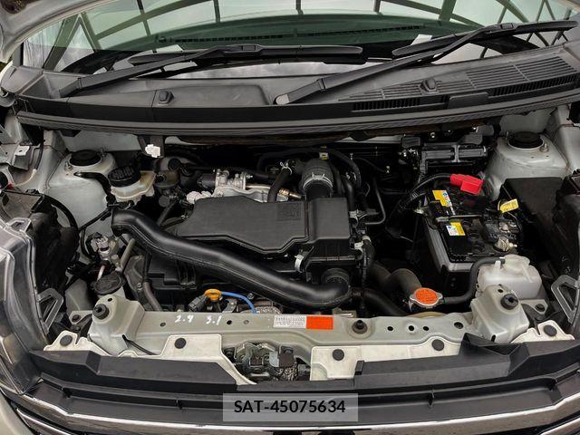 Toyota ROOMY 2022-08 7457368-17