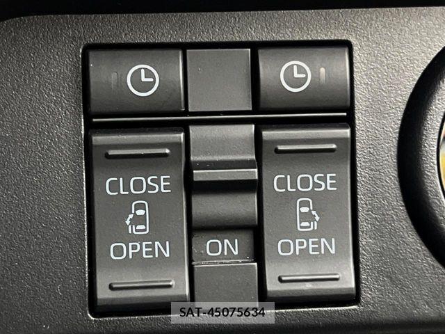 Toyota ROOMY 2022-08 7457368-4
