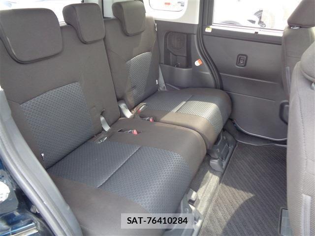 Toyota ROOMY 2021-05 7457408-15