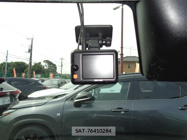 Toyota ROOMY 2021-05 7457408-16